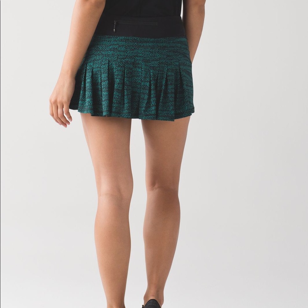 Lululemon Circuit Breaker Tennis Skirt (Tall)